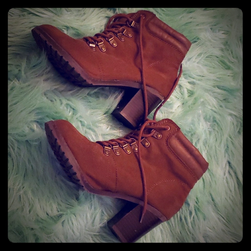 Old Navy Women's Heeled Boots